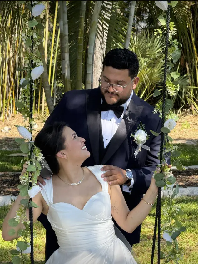 The Waterside Ranch Elisa Eduardo Swing